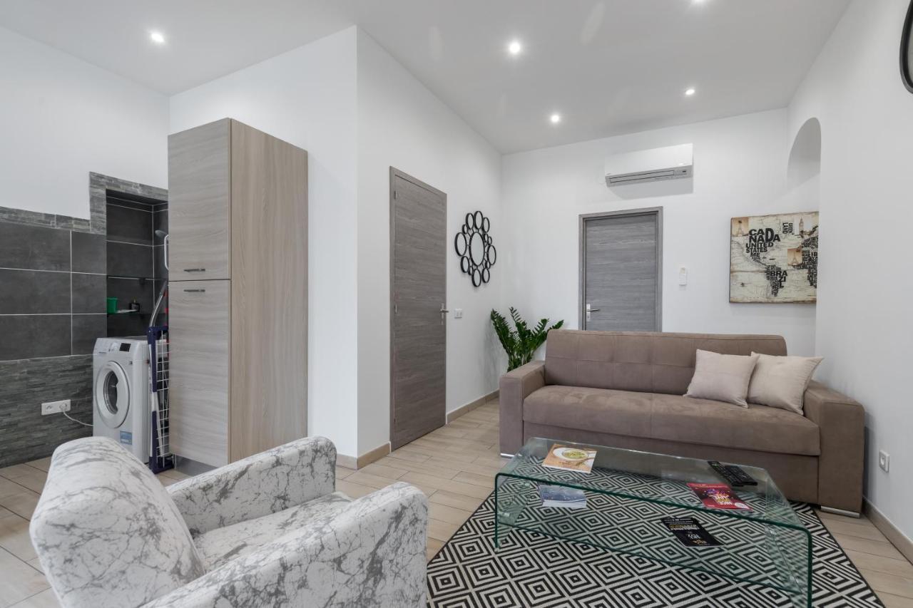 Guest House Grimaldi Nice Bagian luar foto